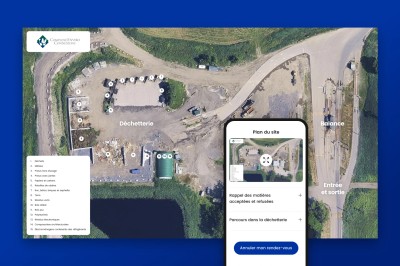 Vue aérienne du site de la déchetterie du Complexe Enviro Connexions avec le plan du site, les zones de dépôt des matières, la balance et les entrées et sorties.