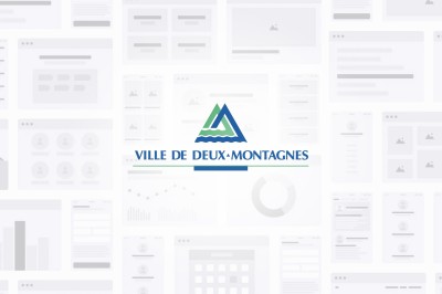 Logotype de Ville de Deux-Montagnes présenté sur un fond de maquettes filaires.